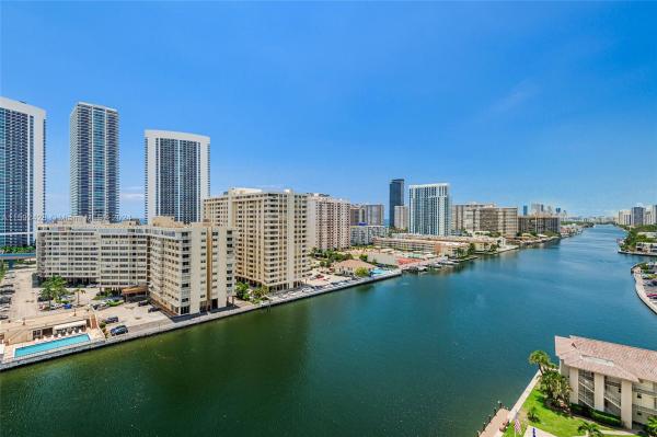 2600 E HALLANDALE BEACH BLVD #T1401, HALLANDALE BEACH, FL 33009