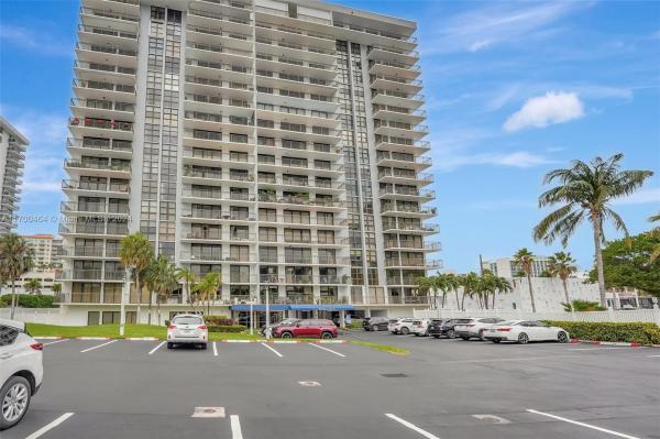 GALT OCEAN TERRACE CONDO