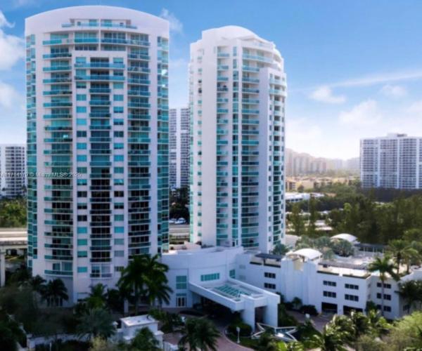 19400 TURNBERRY WAY #1032, AVENTURA, FL 33180