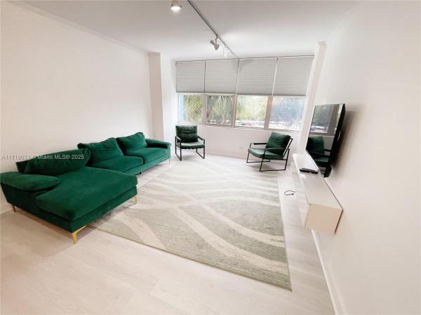 PARKVIEW POINT CONDO