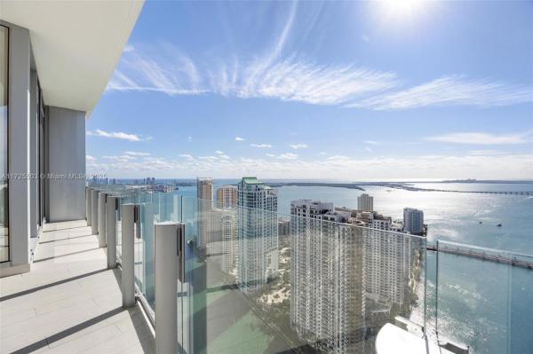300 BISCAYNE BOULEVARD WAY #4405, MIAMI, FL 33131