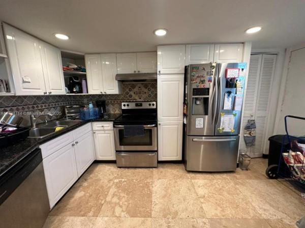 JADE WINDS GROUP ALLAMAND