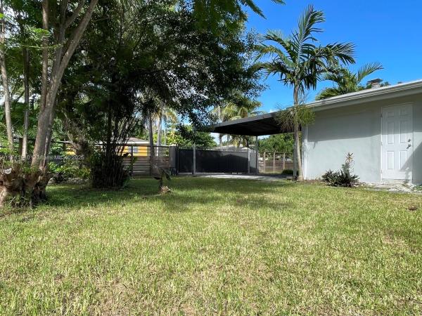 CAMBRIDGE LAWNS PARK