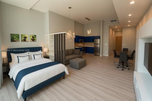 253 NE 2ND ST #316, MIAMI, FL 33132