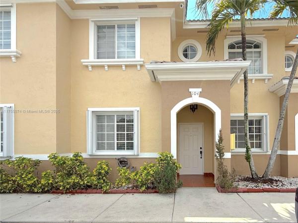 TROPICAL  LANDINGS CONDO