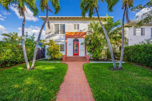 HOLLYWOOD SOUTH SIDE ADD