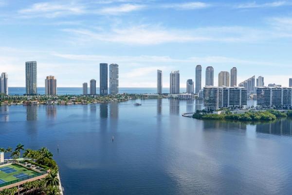 3330 NE 190TH ST #1918, AVENTURA, FL 33180