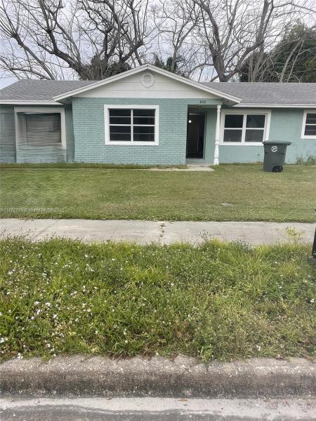 PINECREST ESTATES UNIT 1