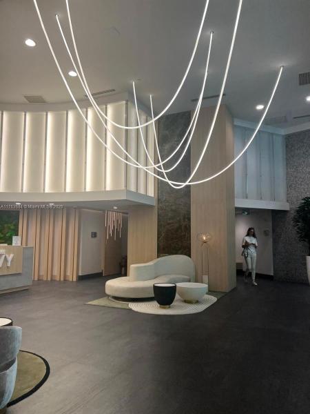 90 SW 3RD ST #1111, MIAMI, FL 33130