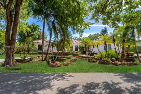 CUTLER BAY ESTATES