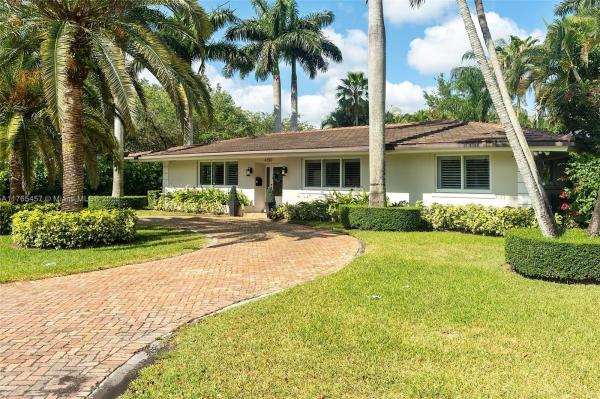 C GAB COUNTRY CLUB SEC 5