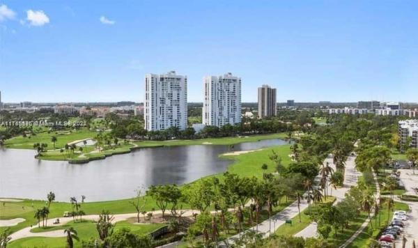 FLAMENCO CONDO TOWER I