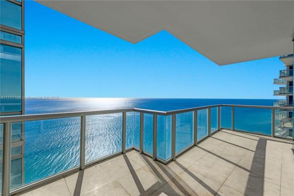 17121 COLLINS AVE #3901, SUNNY ISLES BEACH, FL 33160