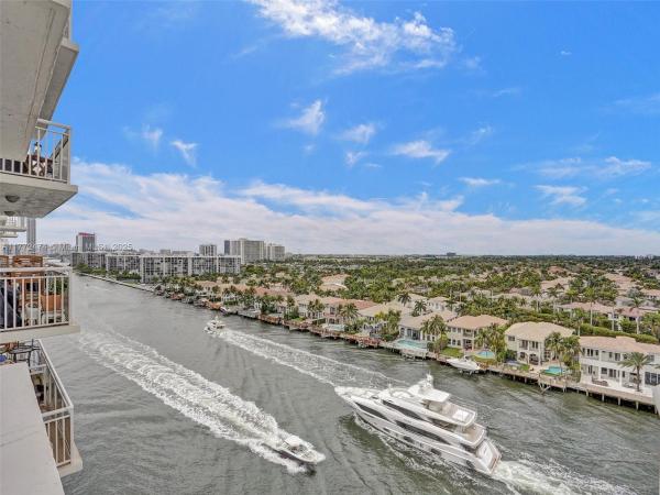 1600 S OCEAN DR #12E, HOLLYWOOD, FL 33019