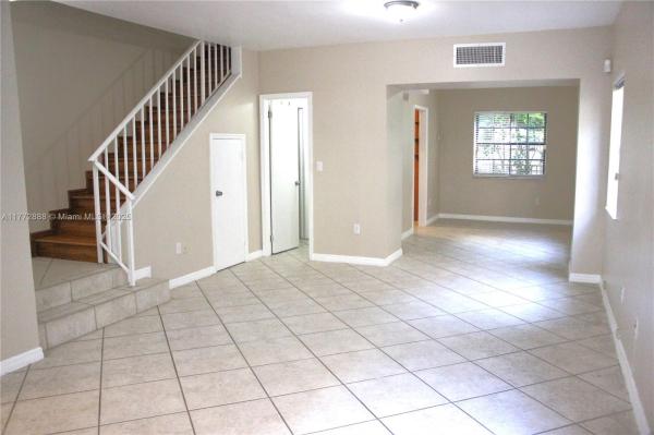 SURFSIDE VILLAS CONDO