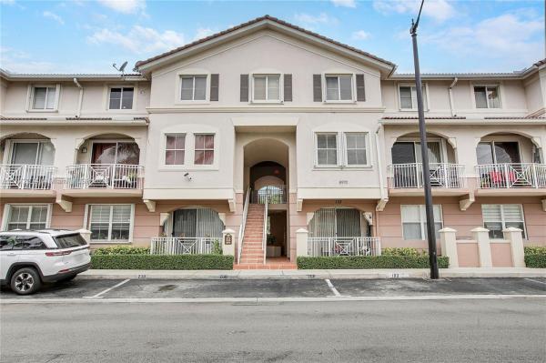 CENTURY PPARK CONDO 2