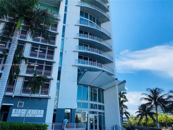 NEO VERTIKA CONDO