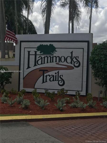 HAMMOCKS TRAILS CONDO