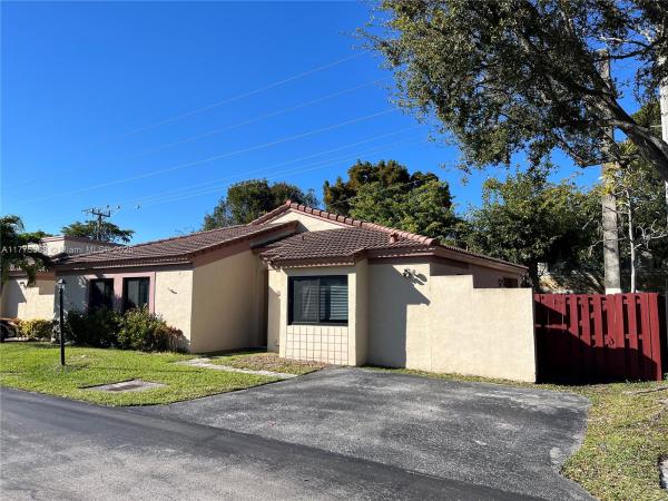 POINCIANA POINTE PHASE 1