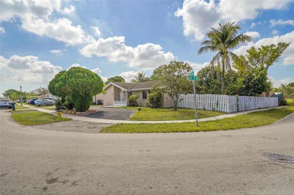 LAUDERDALE NORTH PARK SEC