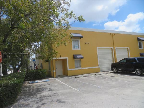 138 ST Commercial Park