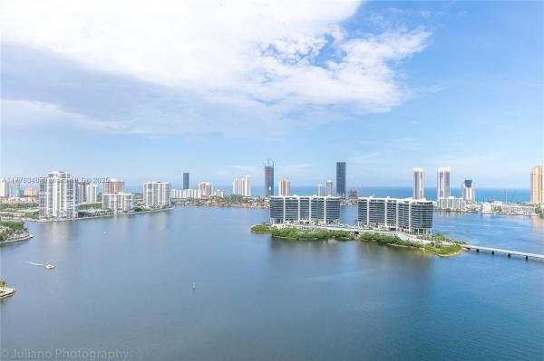 3301 NE 183RD ST #2905, AVENTURA, FL 33160