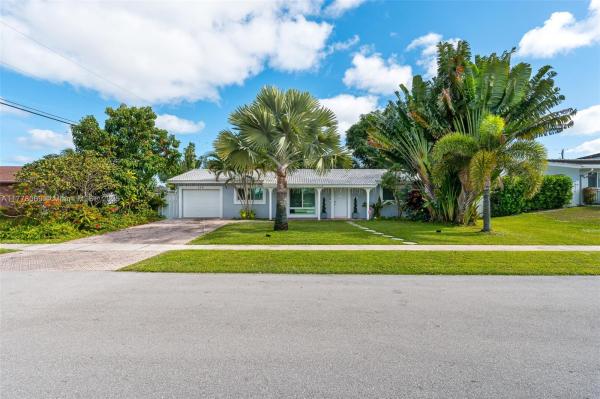 COUNTRY CLUB VILLAGE SEC