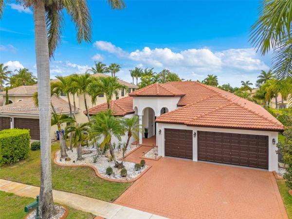 SUNSET LAKES PLAT ONE