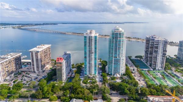 2101 BRICKELL AVE #1802, MIAMI, FL 33129