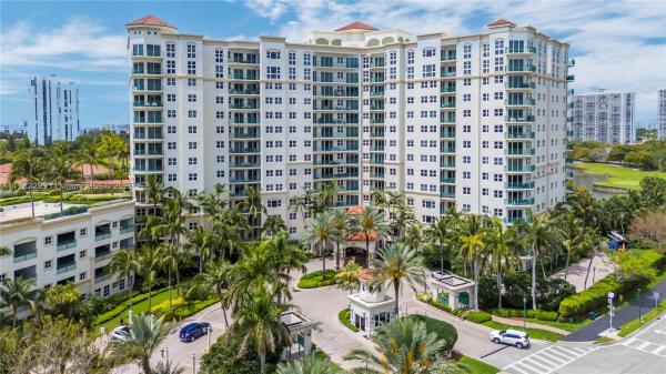 TURNBERRY VLG NO TOWER CO