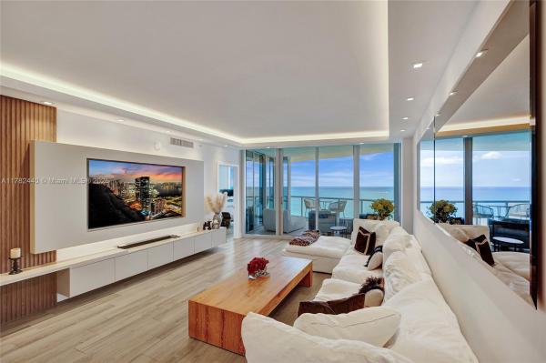 17121 COLLINS AVE #2705, SUNNY ISLES BEACH, FL 33160