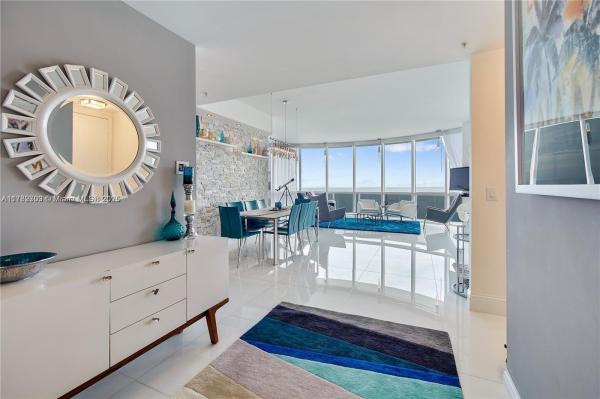 18101 COLLINS AVE #4209, SUNNY ISLES BEACH, FL 33160
