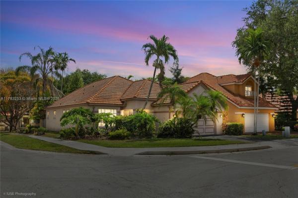 OAK GROVE AT FOREST RIDGE