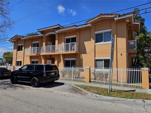 ACOSTA APARTMENTS CONDO