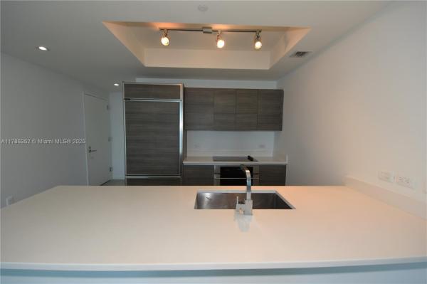1100 S MIAMI AVE #2207, MIAMI, FL 33130