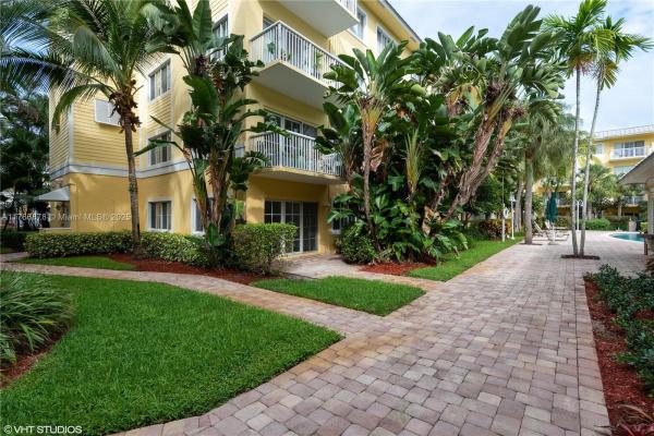 PINE CREST VILLAGE I AT