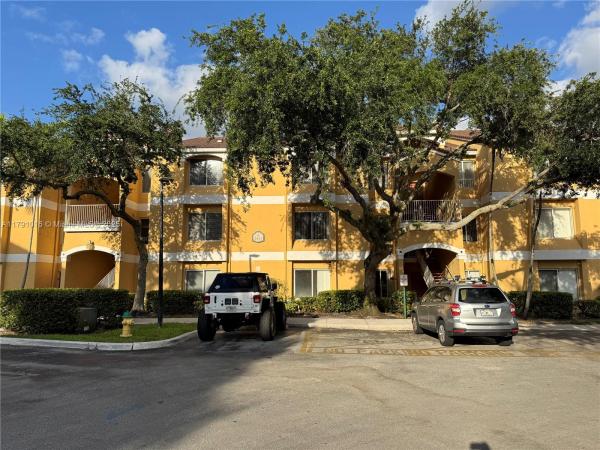 SAILBOAT POINTE CONDO