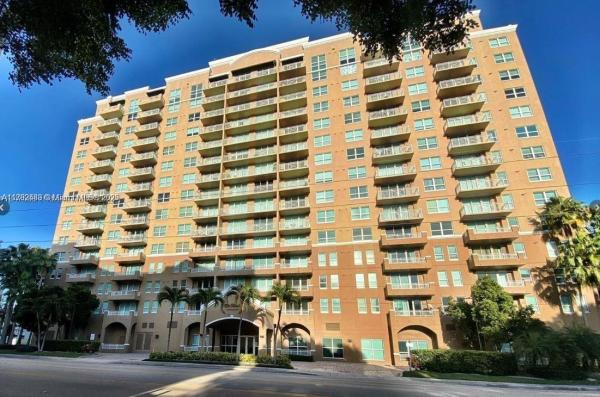 DA VINCI ON DOUGLAS CONDO