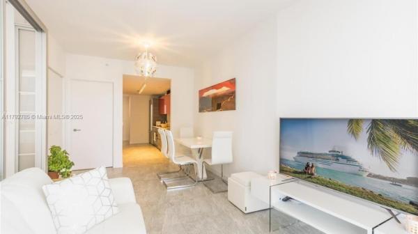 1100 S MIAMI AVE #1905, MIAMI, FL 33130