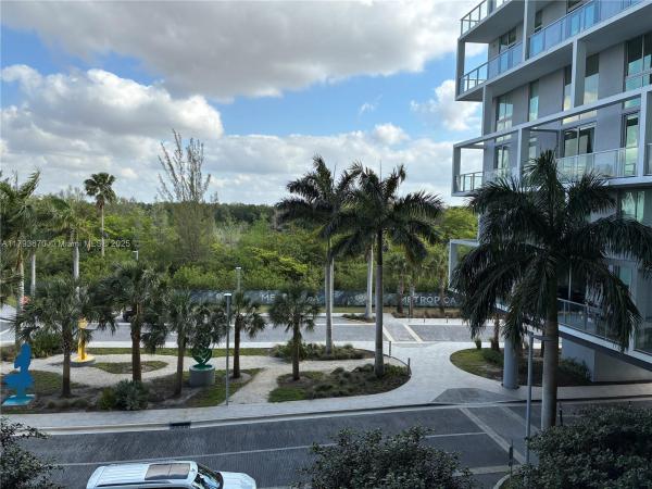 2000 METROPICA WAY #301, SUNRISE, FL 33323