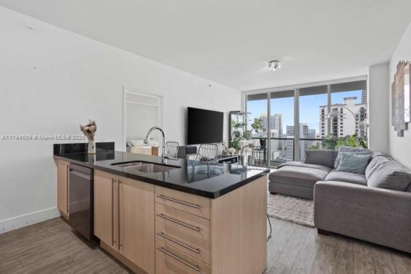 79 SW 12TH ST #3110-S, MIAMI, FL 33130