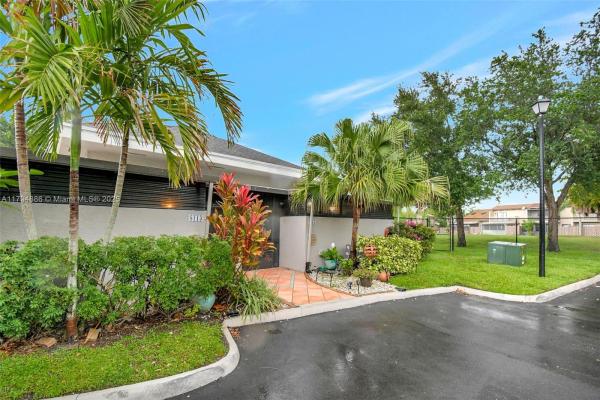 Arrowhead Country Club