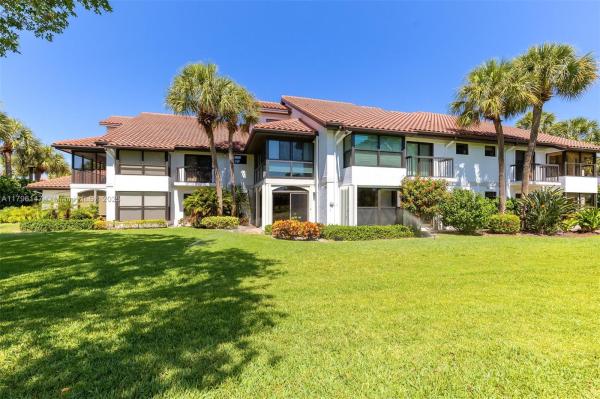 TRADERS CROSSING AT JONAT