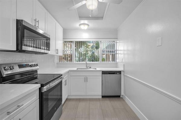 LAKE PARK CONDO NO 1 - BL