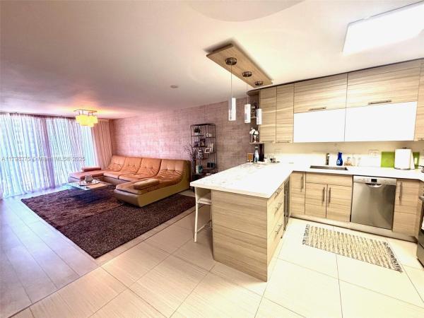 1825 S OCEAN DR #513, HALLANDALE BEACH, FL 33009