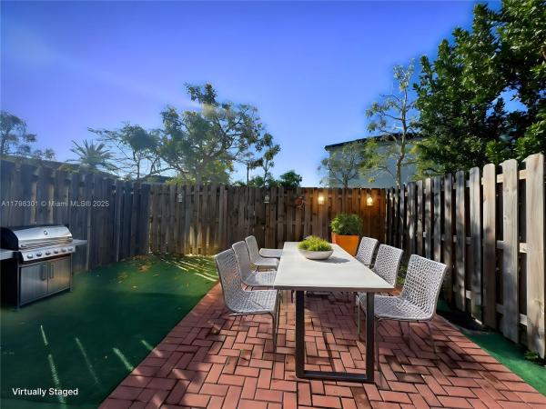 HOMESTEAD PARK OF COMMERC