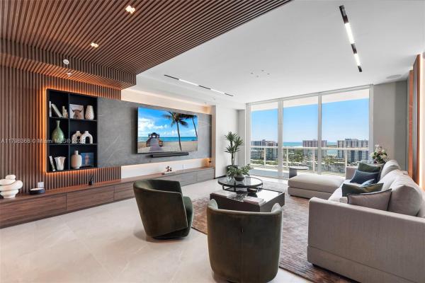 400 SUNNY ISLES BLVD #PH-03, SUNNY ISLES BEACH, FL 33160