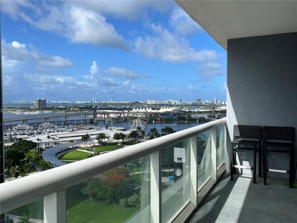 50 BISCAYNE CONDO