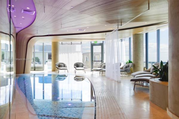 1000 BRICKELL PLZ #2803, MIAMI, FL 33131