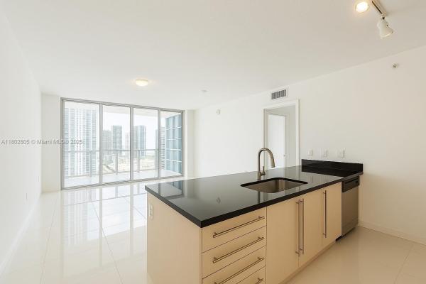 79 SW 12TH ST #2511-S, MIAMI, FL 33130